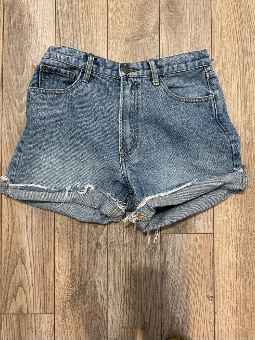 John Galt by Brandy Melville Light Wash Denim Shorts Size M